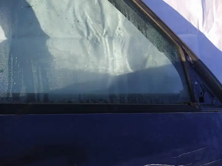Ford Galaxy (2010 - 2015) Накладка стекла передней двери — фото 3