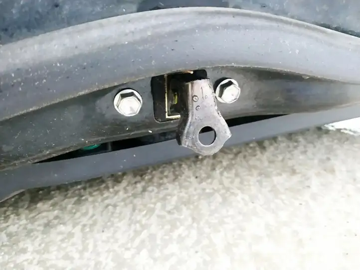 Toyota Avensis Verso (2004 - 2009) Ограничитель двери — фото 2
