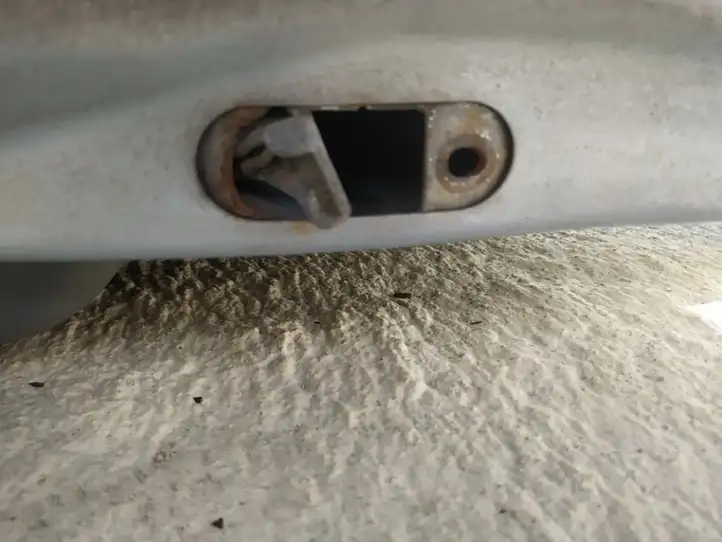 Toyota Aygo AB10 (2005 - 2008) Ограничитель двери — фото 1