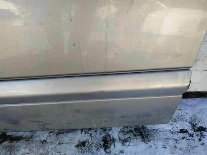 Nissan Almera N16 (2000 - 2010) Молдинг передней двери — фото 2