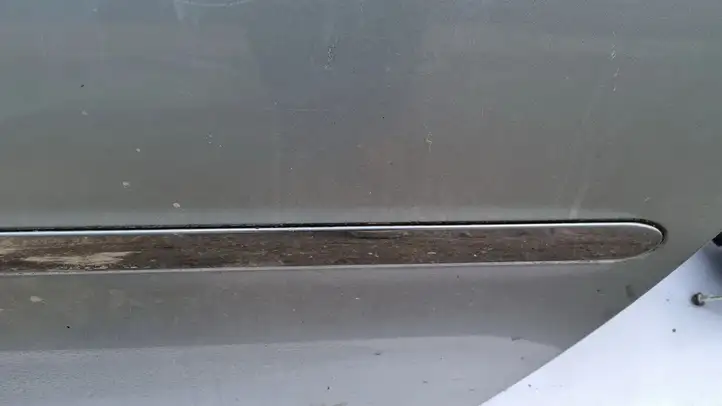 Toyota Avensis Verso (2001 - 2004) Молдинги задней двери — фото 2