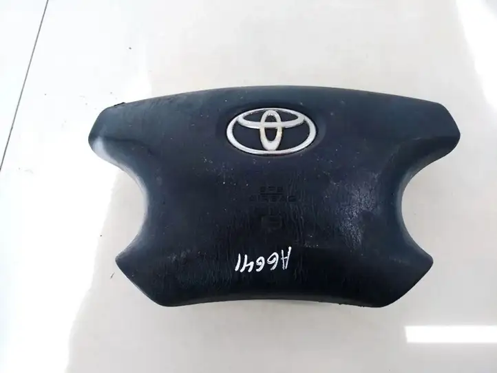 Toyota Avensis Verso (2001 - 2004) Подушка безопасности руля — фото 1