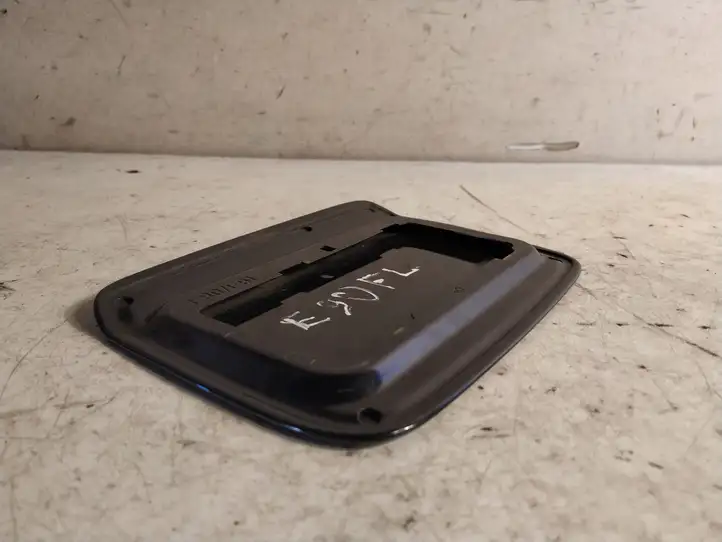 BMW 3 E90 E91 (2005 - 2012) Крышка топливного бака — фото 3