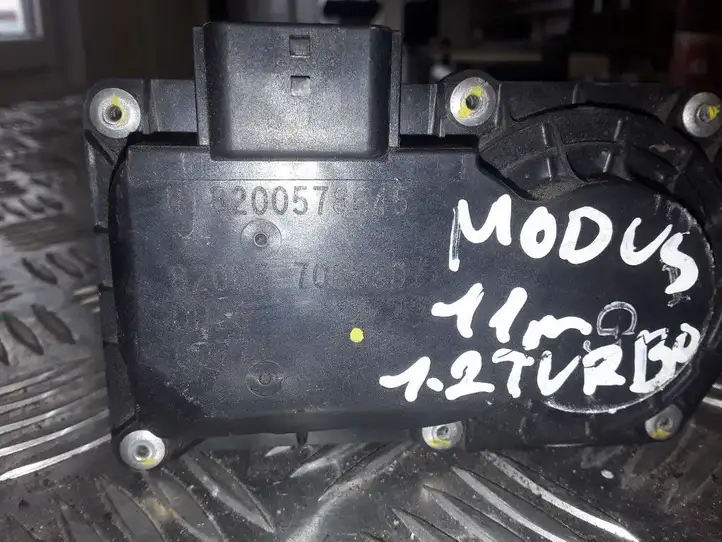 Renault Modus (2007 - 2012) 8200578645 Дроссельная заслонка — фото 2