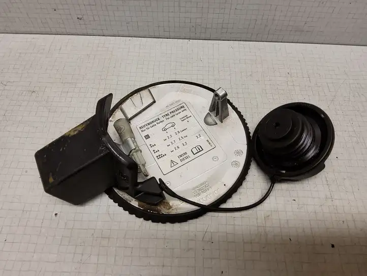Opel Corsa D (2006 - 2010) 13183307 Крышка топливного бака — фото 2