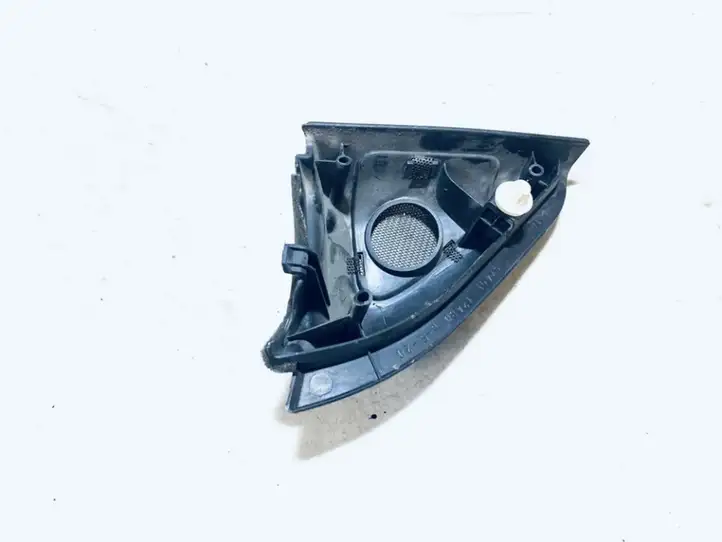 Toyota Corolla E120 E130 (2000 - 2004) 6749112480 Накладка бокового динамика — фото 2