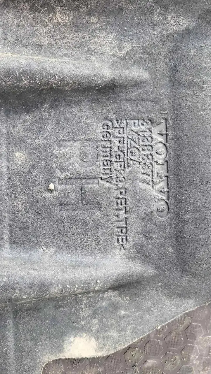 (2012 - 2016) 31383377 Защита днища задней части — фото 3
