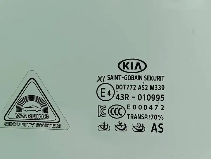 Kia Stinger (2017 - ) 43R010995 Стекло передней двери — фото 5