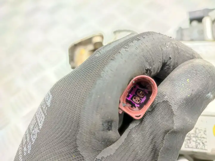 Volkswagen Crafter (2016 - )  04l131512ch Охладитель EGR