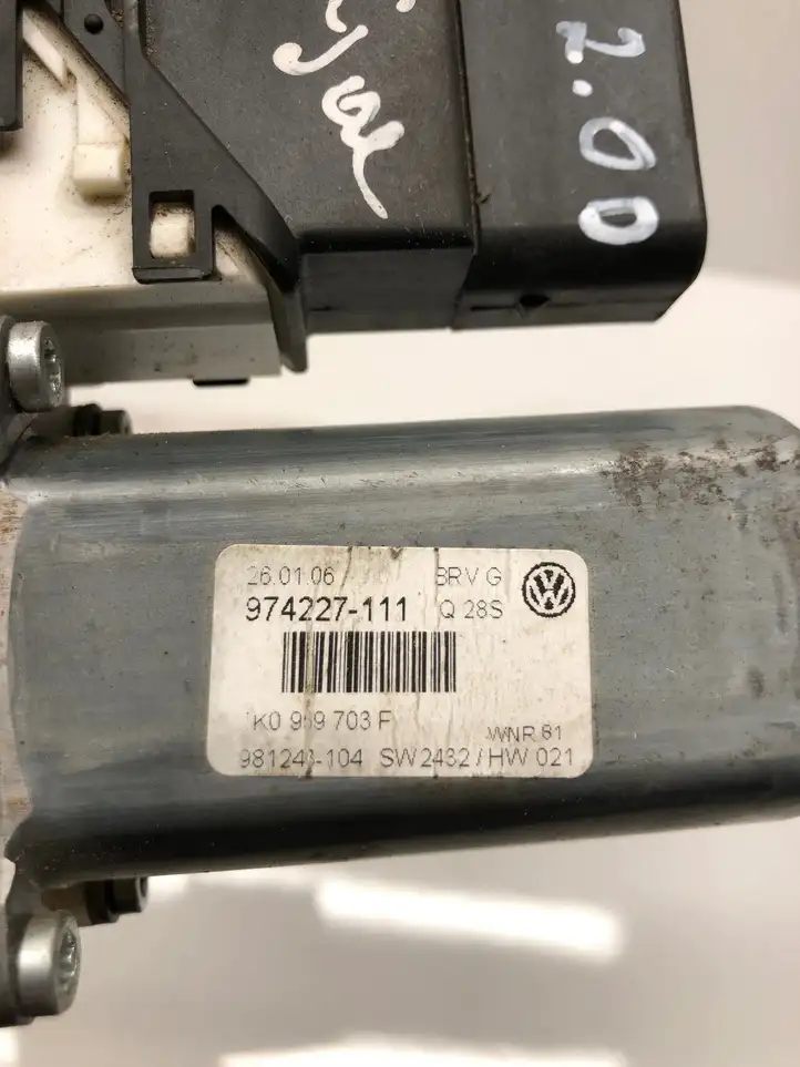 Volkswagen PASSAT B6 (2005 - 2010) 1K0959703F Стеклоподъемник задней двери — фото 5