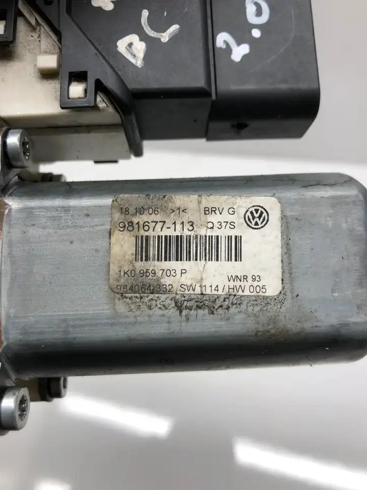 Volkswagen PASSAT B6 (2005 - 2010) 1K0959703 Стеклоподъемник задней двери — фото 5