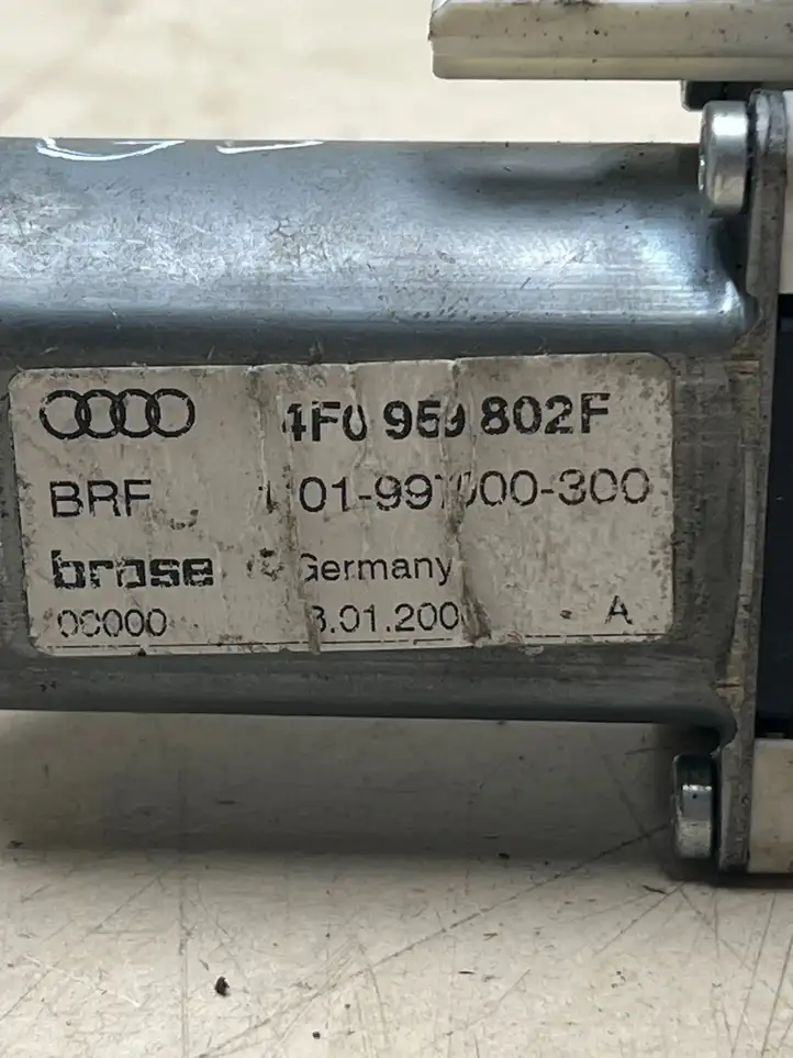 Audi A6 S6 C6 4F (2008 - 2011) 4F0959802F Стеклоподъемник задней двери — фото 4