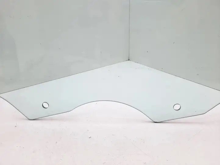 Ford Mustang Mach-E (2020 - ) LJ8BR21411AC Стекло передней двери — фото 5