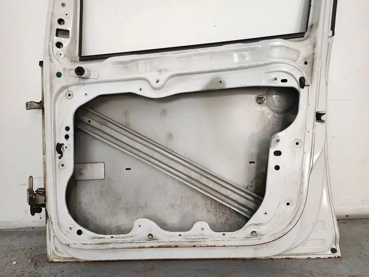 Volkswagen Caddy (2004 - 2010) Дверь — фото 2