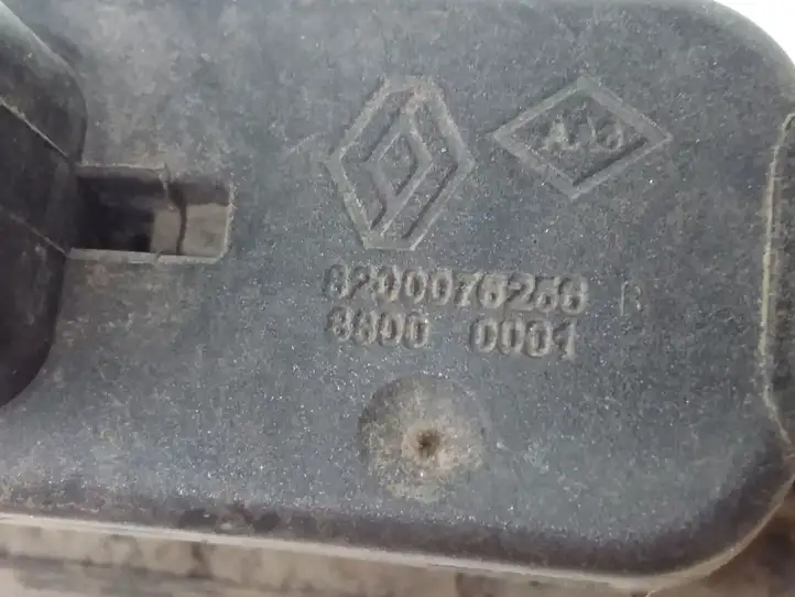Renault Megane II (2002 - 2005) 8200076256 Ручка крышки багажника — фото 3