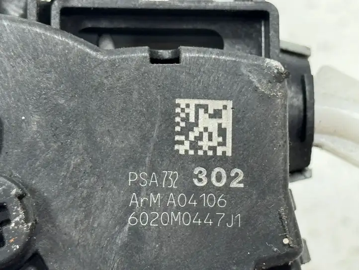 Peugeot 5008 (2009 - 2013) 6020M0447J1 Замок задней двери — фото 8