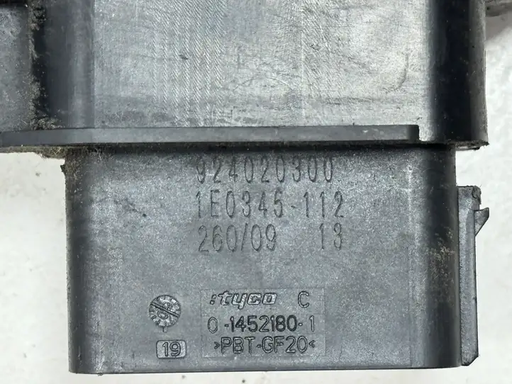 Ford Mondeo MK IV (2007 - 2014) 3M2AR26413EC Замок задней двери — фото 9