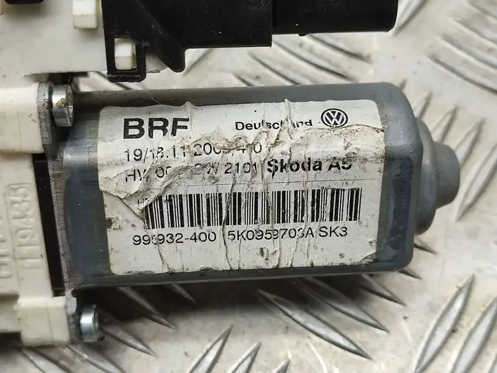 Volkswagen PASSAT B6 (2005 - 2010)  5K0959703A Механизм подъема окон задней двери