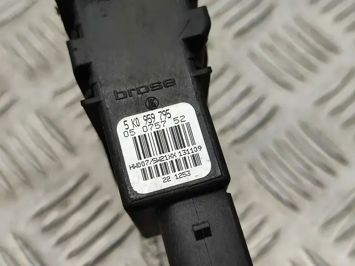 Volkswagen PASSAT B6 (2005 - 2010)  5K0959703A Механизм подъема окон задней двери