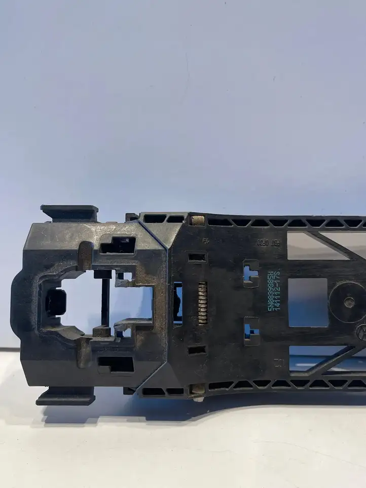 Volkswagen Polo V 6R (2009 - 2015) 5N0839885H Наружная ручка двери — фото 6