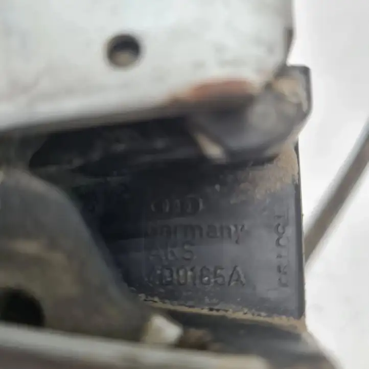 Audi A4 S4 B5 8D (1999 - 2001) 4D0185A Замок задней двери — фото 7
