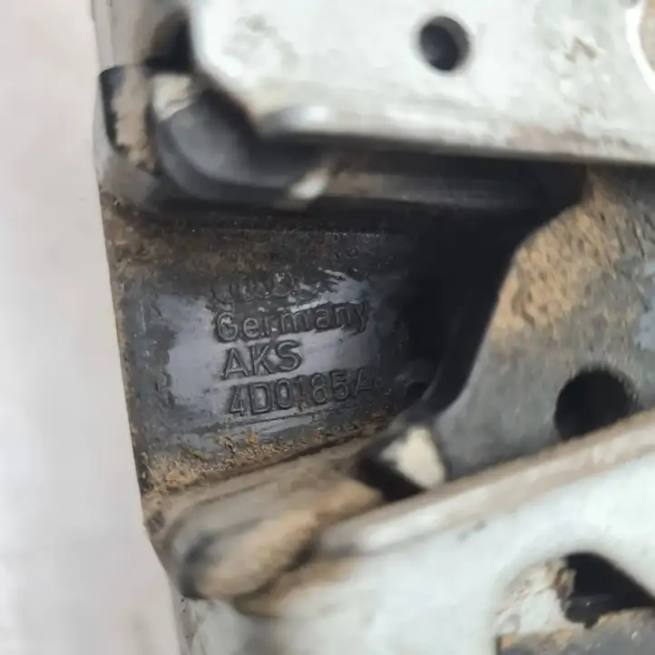 Audi A4 S4 B5 8D (1999 - 2001) 8D0839016A Замок задней двери — фото 7