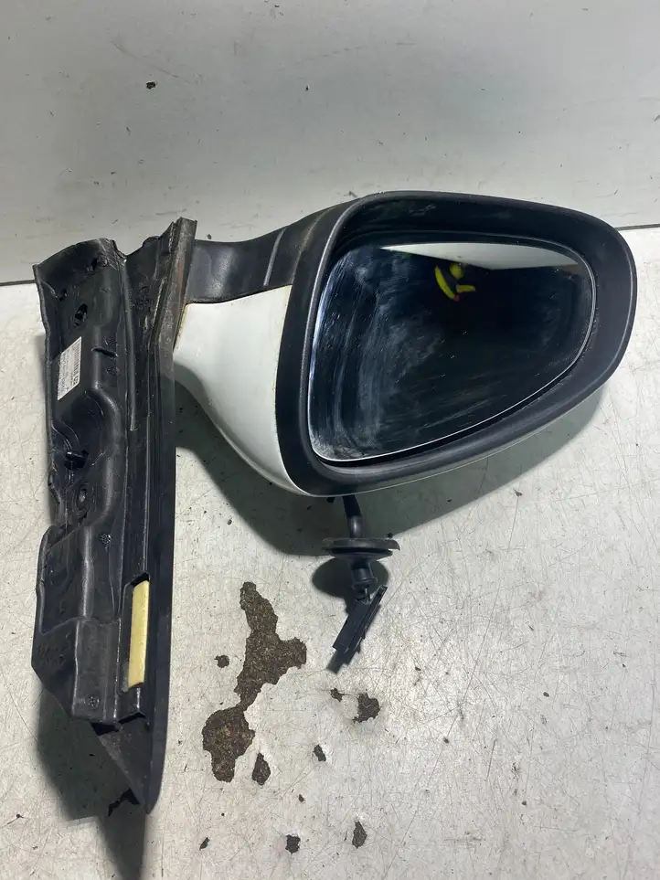 Opel Astra J (2009 - 2012) E1021094 Боковое зеркало с электроприводом — фото 1