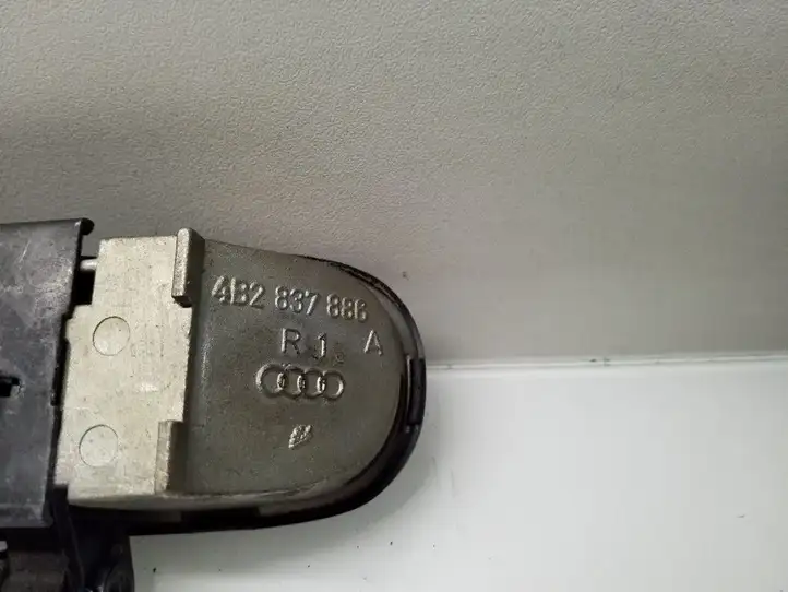 Audi A6 Allroad C5 (2000 - 2006) 4B2837886 Наружная ручка двери — фото 3