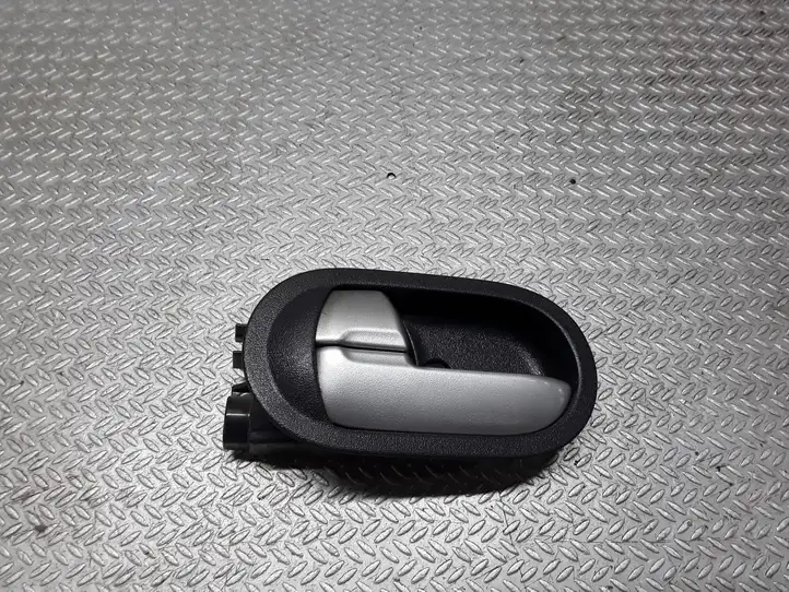 Mitsubishi Colt (2008 - 2012) Внутренняя ручка двери — фото 1