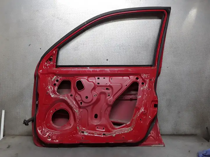 Nissan Micra (2003 - 2007) Дверь — фото 3