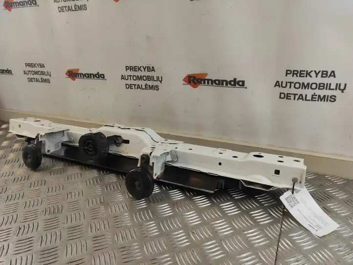 Toyota RAV 4 (XA50) (2018 - ) 1659425020 Верхняя панель радиатора — фото 3