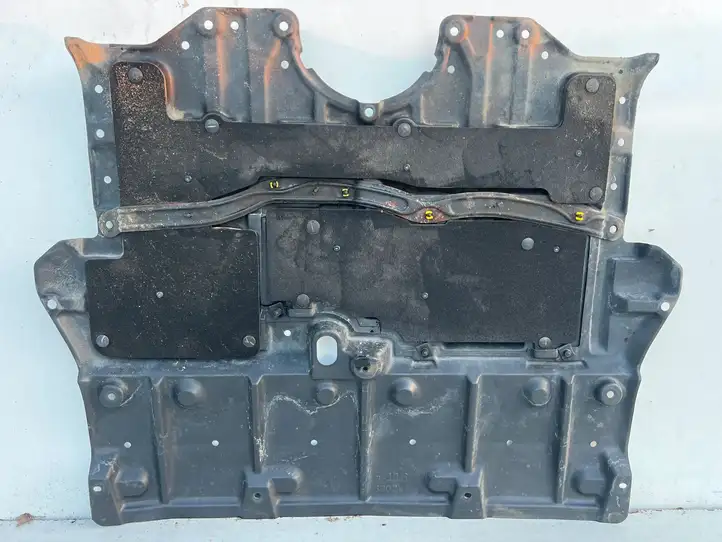 Lexus GS 300 350 430 450h (2004 - 2007) 5141030160 Защита двигателя — фото 2