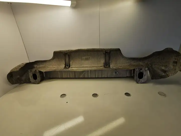 Porsche 911 991 (2011 - 2019) 99150514100 Усилитель заднего бампера — фото 2