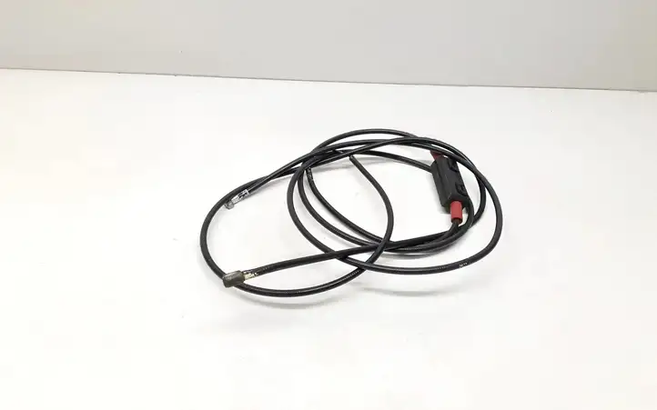 Volvo V40 (2012 - 2016)  31395562 Трос замка капота