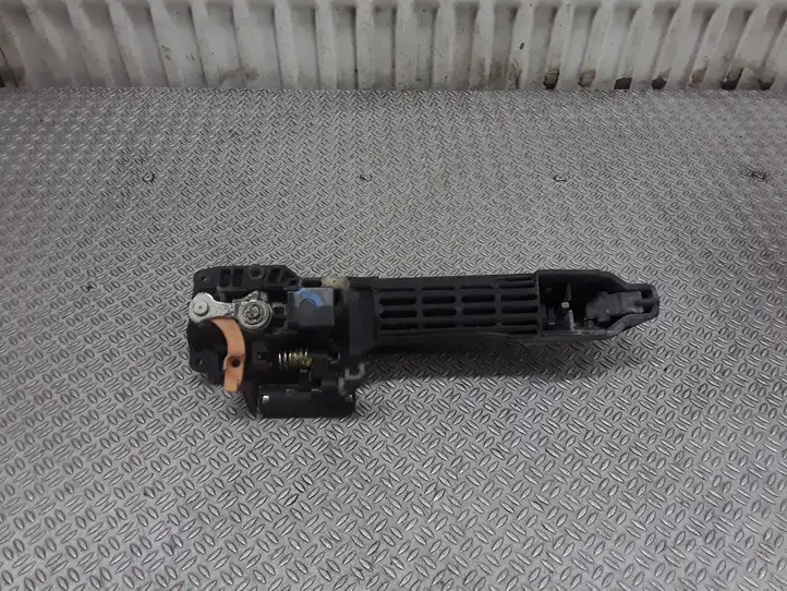 Toyota Avensis Verso (1995 - 2001)   Наружная ручка