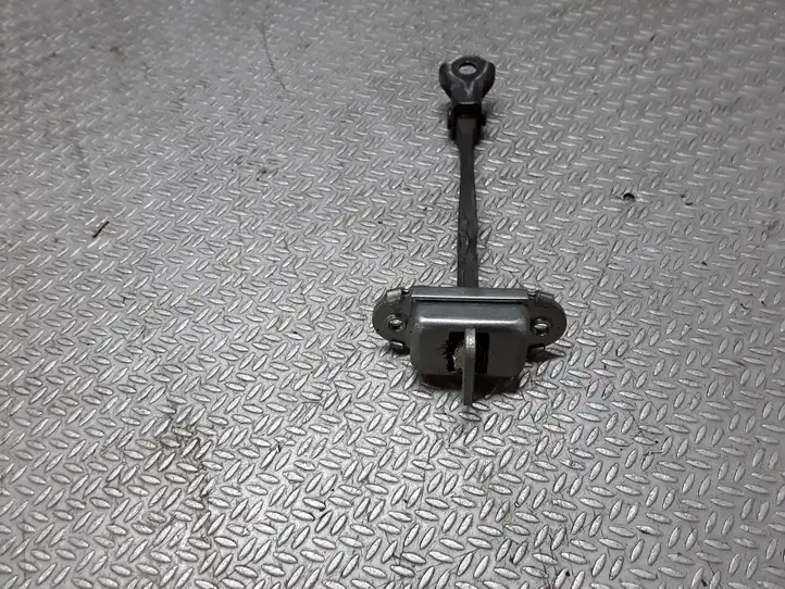 Toyota Yaris (2014 - 2019) Ограничитель задней двери — фото 1