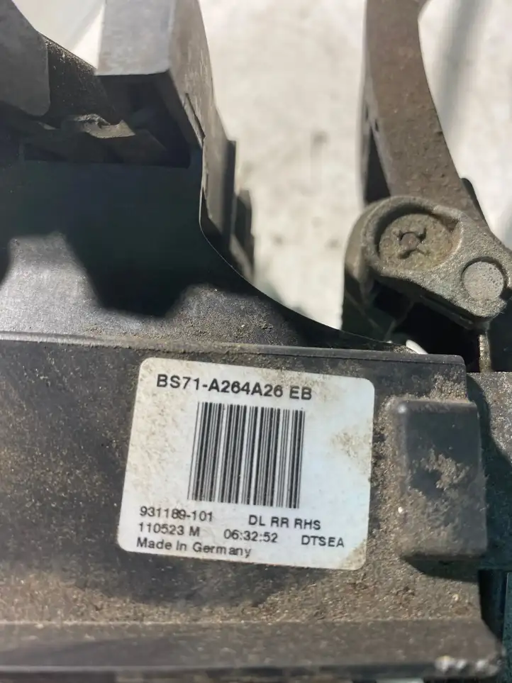 Ford Mondeo MK IV (2007 - 2014) BS71A264A26EB Замок задней двери — фото 4