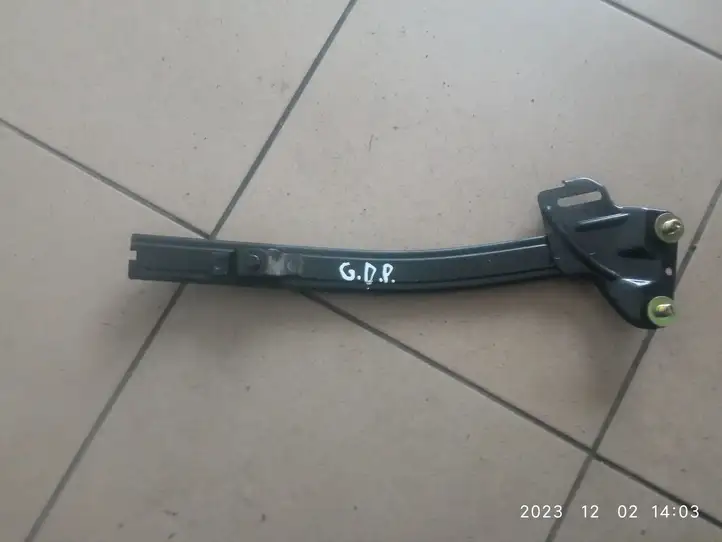 Subaru Legacy (2003 - 2009) 21RRRH Направдяющая стекла задней двери — фото 1