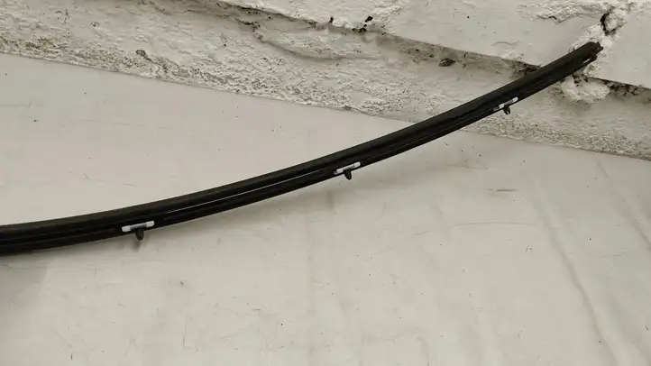 BMW 6 F12 F13 (2010 - 2018) 7221329 Накладка стекла передней двери — фото 9