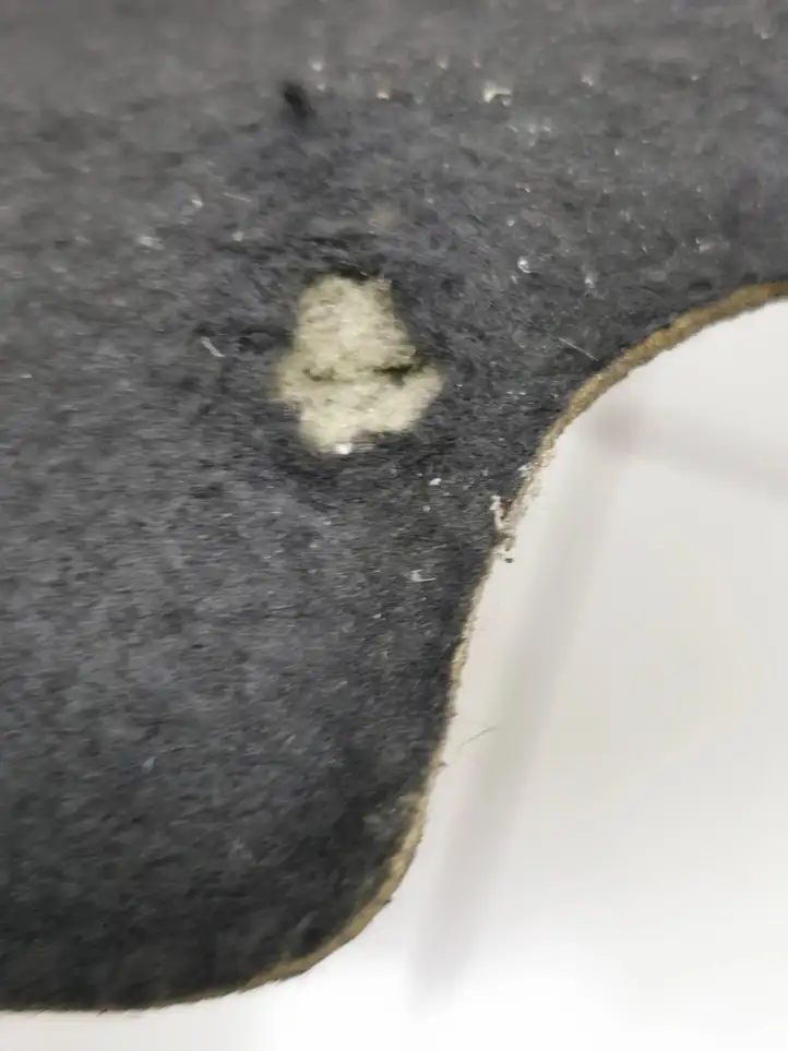 Volvo C30 (2007 - 2010)   Звукоизоляция капота