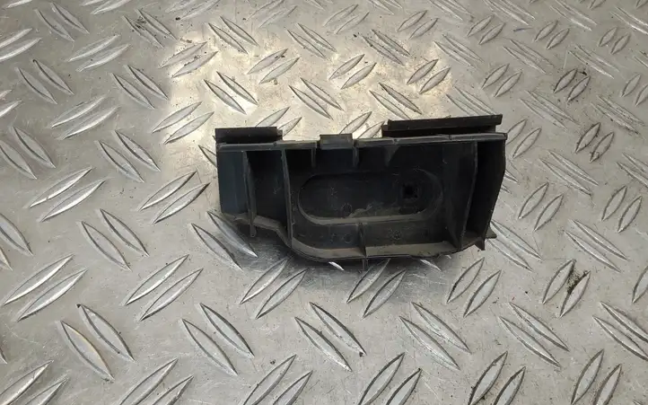 Toyota Corolla E120 E130 (2004 - 2007) 5256302010 Кронштейн заднего бампера — фото 1