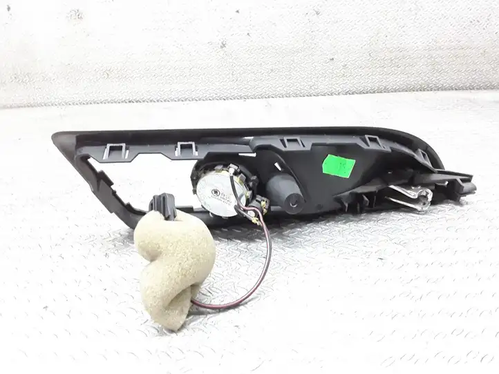 Skoda Octavia Mk2 (1Z) (2004 - 2013) 1Z0035411B Внутренняя ручка двери — фото 2