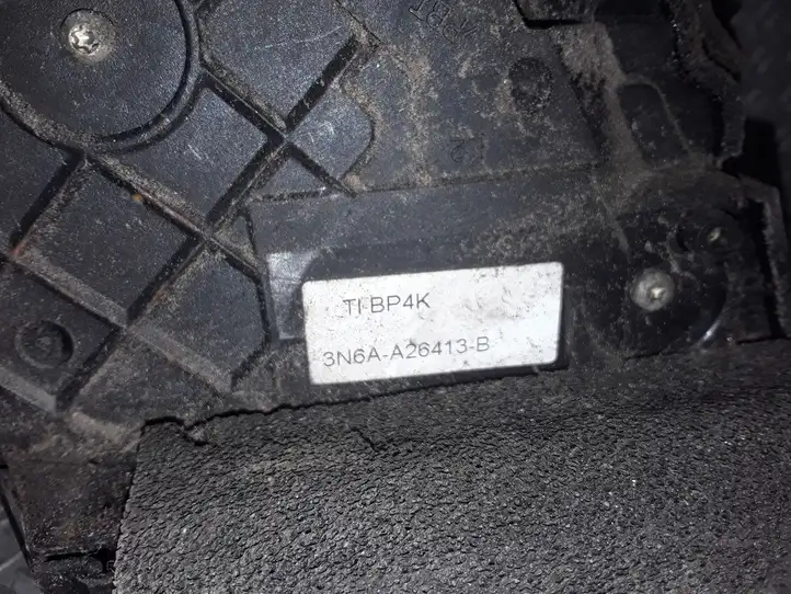Mazda 3 I (2003 - 2006) 3N6AA26413B Замок задней двери — фото 3