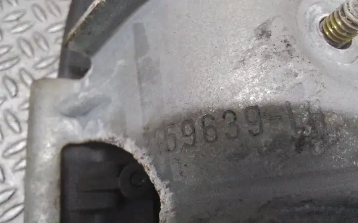 Volvo V70 (2000 - 2004) 9159639LH Наружная ручка двери — фото 2