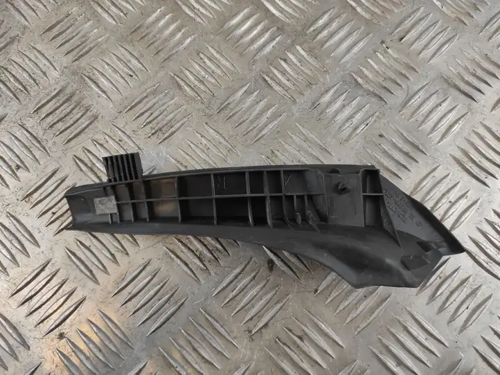 Toyota RAV 4 (XA40) (2012 - 2018) 5386642020 Накладка стоек лобового стекла — фото 2