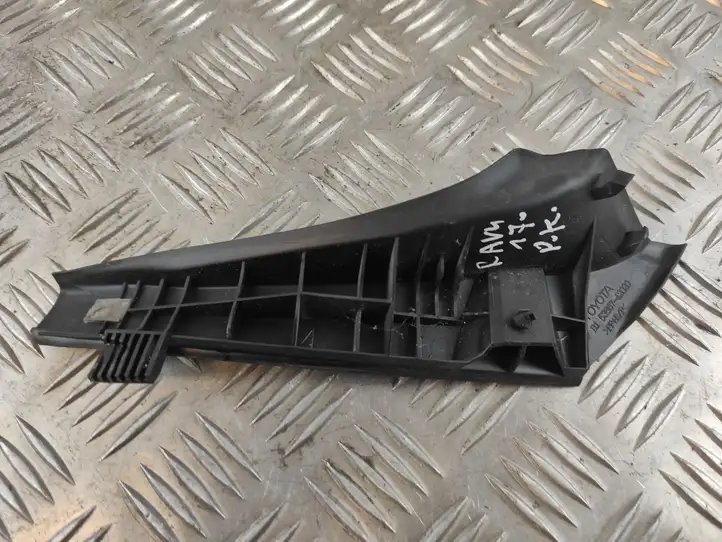 Toyota RAV 4 (XA40) (2012 - 2018) 5386742020 Накладка стоек лобового стекла — фото 3