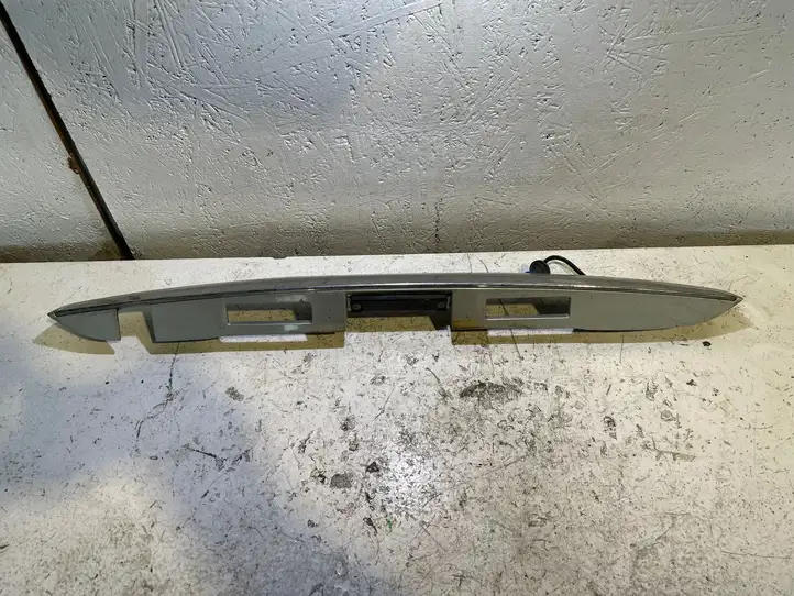 Lexus RX 330 - 350 - 400H (2003 - 2006) 7680148040 Подсветка номера — фото 1