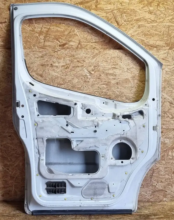 Renault Trafic II (X83) (2002 - 2014) Дверь — фото 12