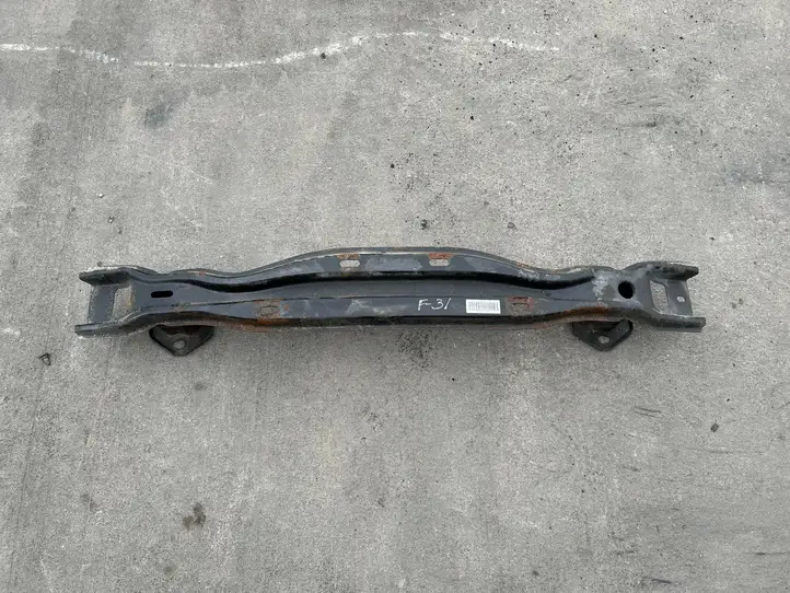 BMW 3 F30 F35 F31 (2012 - 2018) 007256927093 Усилитель заднего бампера — фото 1