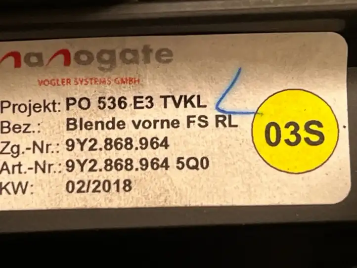 Porsche Cayenne (9Y0 9Y3) (2018 - ) 9Y2867166L Прочая отделка передней двери — фото 4
